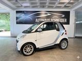 Smart ForTwo fortwo coupe MHD *Automatik*Navi* - Smart Gebrauchtwagen in Düsseldorf