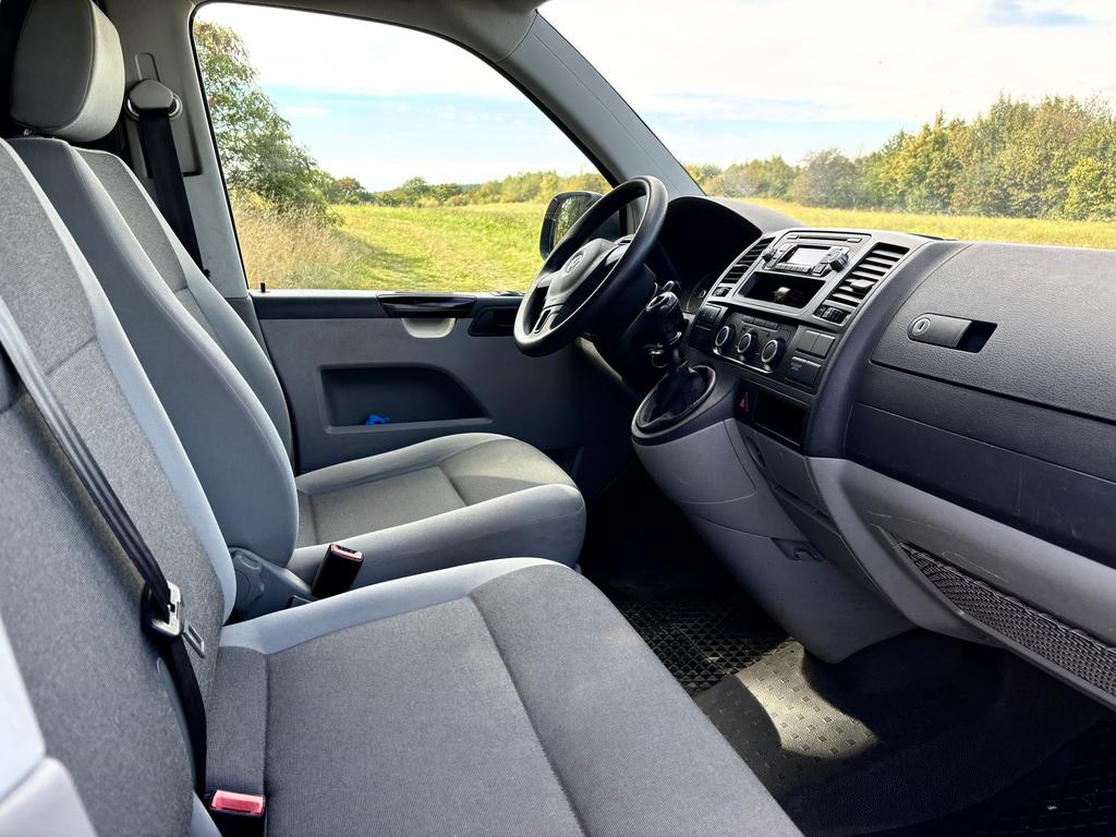Volkswagen T5 Transporter