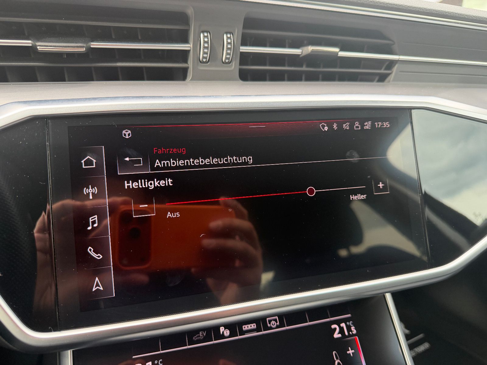 Fahrzeugabbildung Audi 55 TFSI e quattro S-Line/LEDER/Navi/LED/CarPlay/