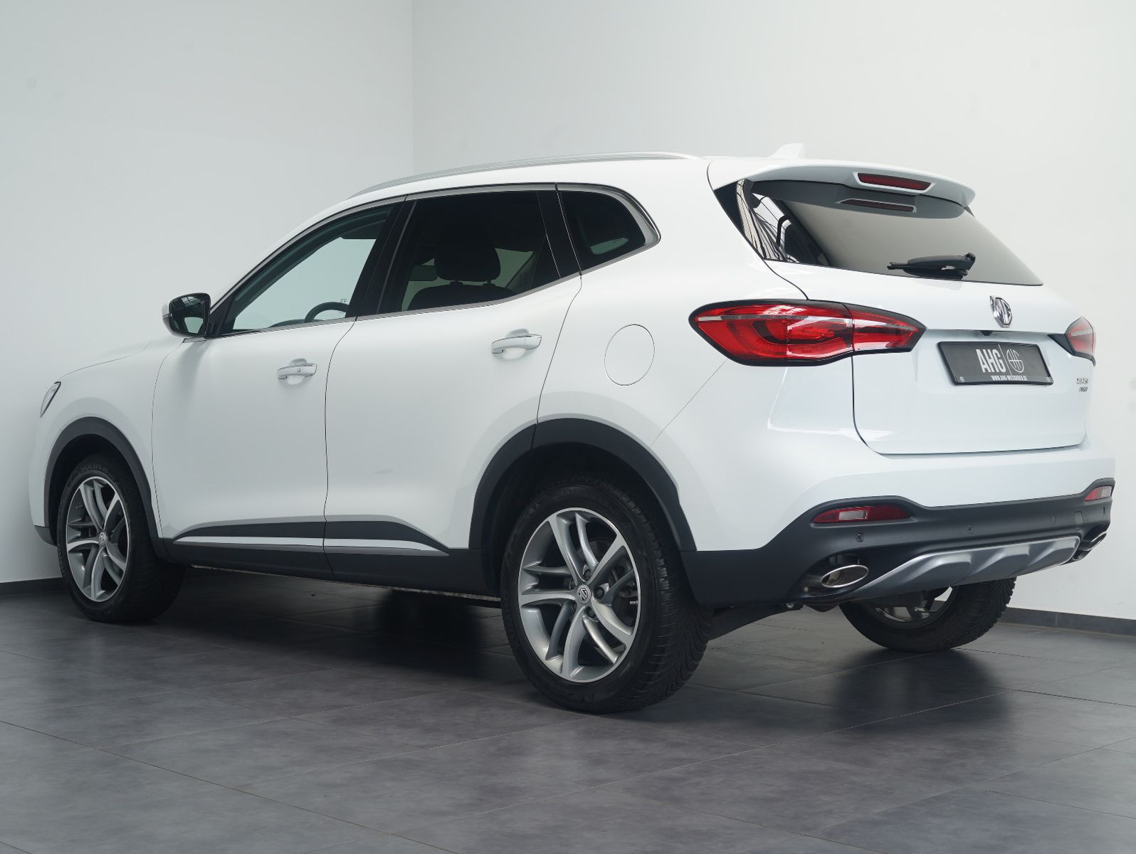 Fahrzeugabbildung MG EHS Hybrid Luxury PHEV LEDER/NAVI/ACC/BSM/KAMERA
