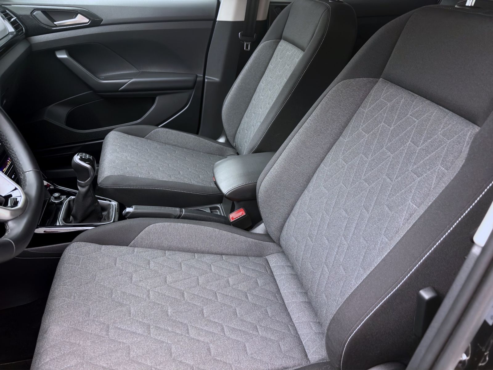 Volkswagen T-Cross - Bild 10