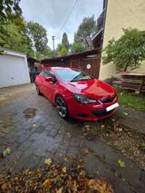 Opel Astra J GTC 1.6 Turbo - Opel Astra aus 2011: Turbo