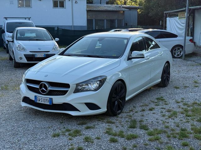 Mercedes-Benz Mercedes-benz CLA 200 CLA 200 CDI Premium