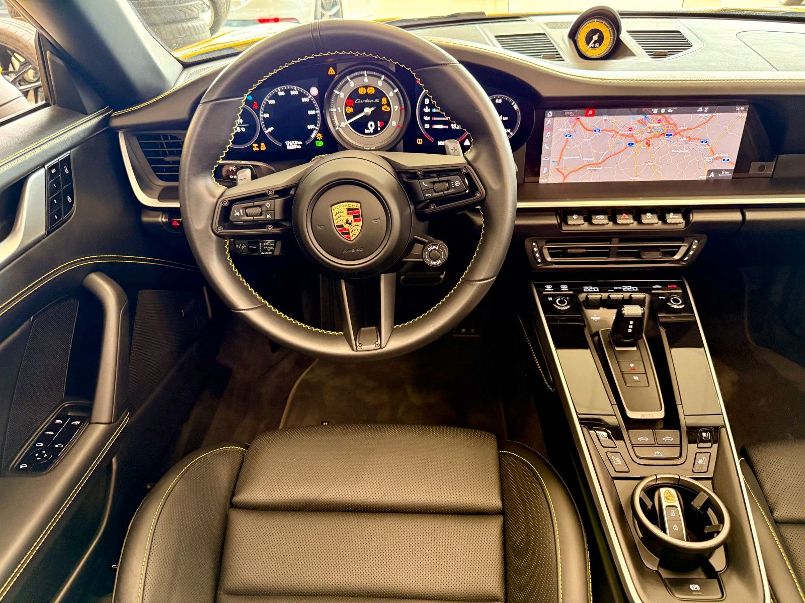 Fahrzeugabbildung Porsche 911 992 Turbo S Cabrio LIFT/InnoDrive/SAA
