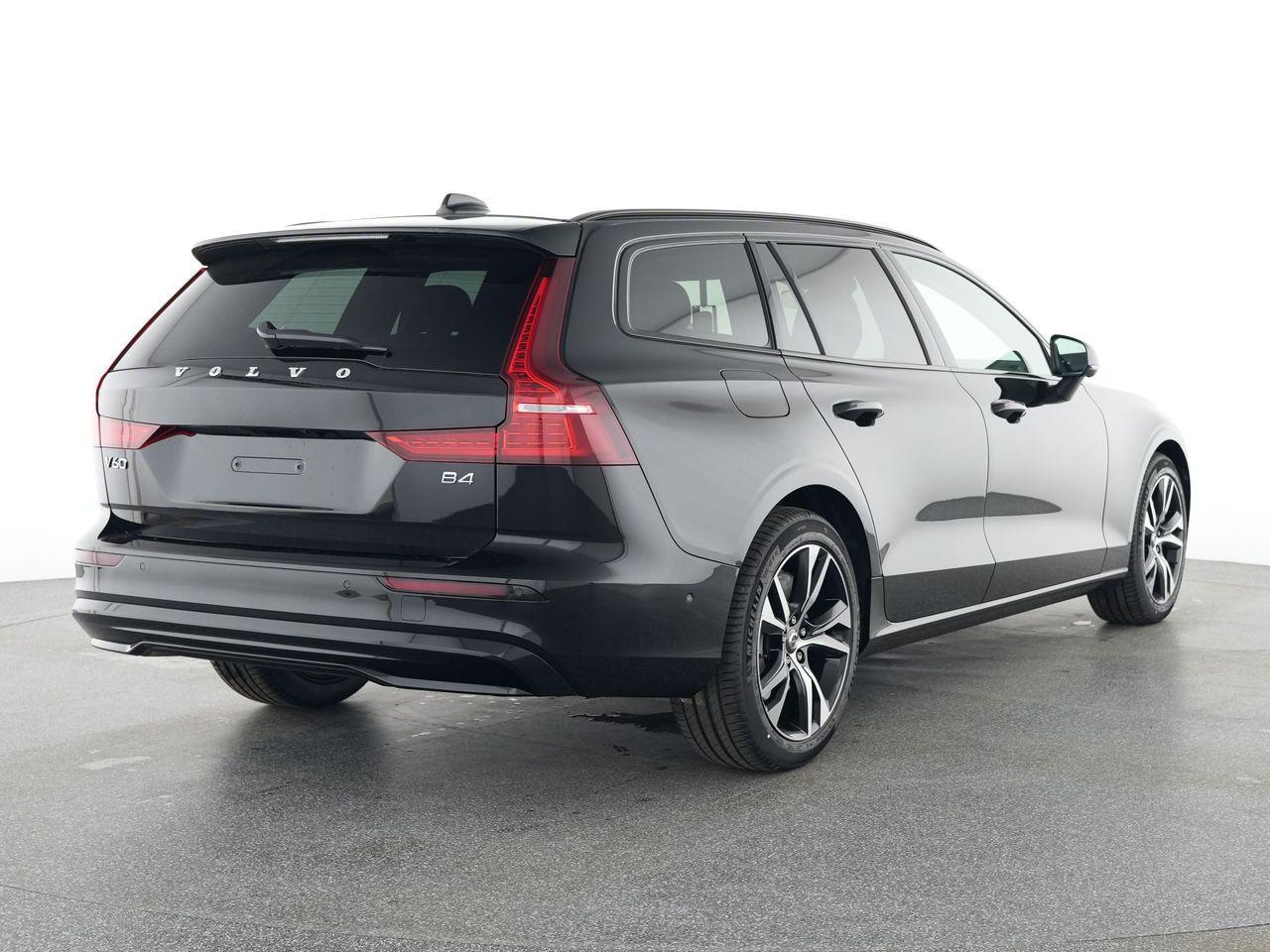 Volvo V60 B4 Plus Dark