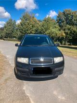 Skoda Fabia Combi 1.4 16V 59 kW Ambiente Ambiente - Skoda Fabia aus 2007: Kombi