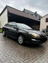 Renault Laguna III  1.5dci - Renault Laguna mit Anhängerkupplung