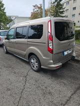 Ford Tourneo Connect 1.5 EcoBlue 88kW Auto Titani... - Ford Tourneo Connect: 1.8