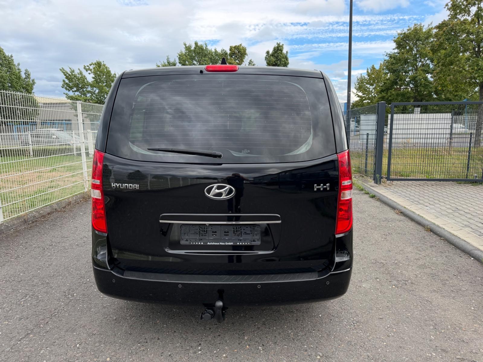 Hyundai H-1 2.5 CRDi Travel Navi/Klima/8-Sitze/AHK/EURO6