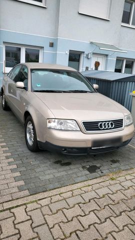 Audi A6 2.4 aus 1.Hand Automatik Klima gep...