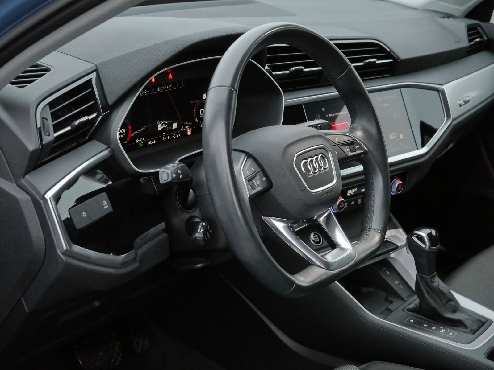Audi Q3 - Bild 18