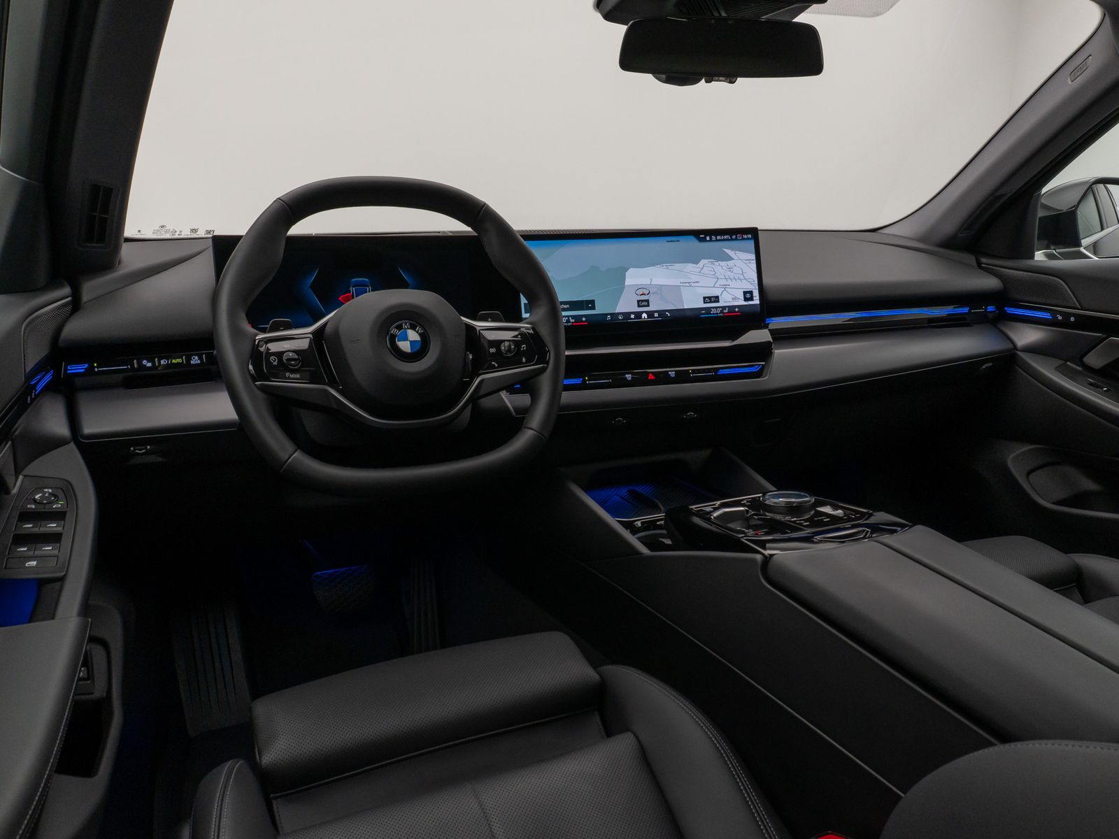 Fahrzeugabbildung BMW 520d Kamera DAB H/K Leder AdaptivLED Alarm Sport