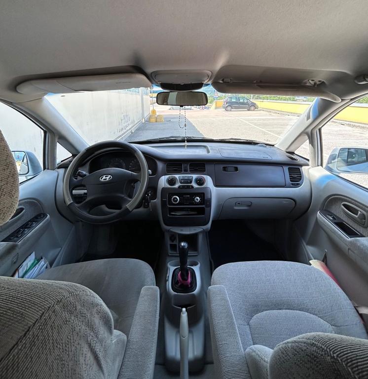 Hyundai Trajet