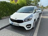 Kia Carens 1.6 GDI Dream-Team Edition - Kia Carens: Dream Team
