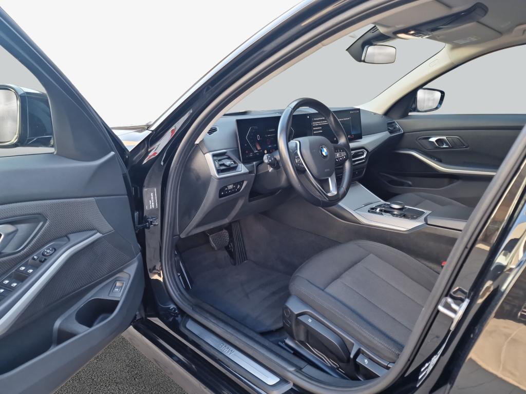 BMW 318 i Touring Aut. *SHZ*Navi*, миниатюра 9