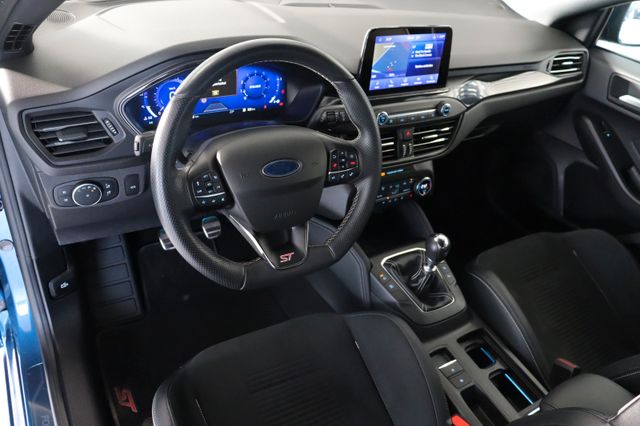 Fahrzeugabbildung Ford Focus Turnier ST 2.3 Eco |1HAND|B&O|KAMERA|LED|