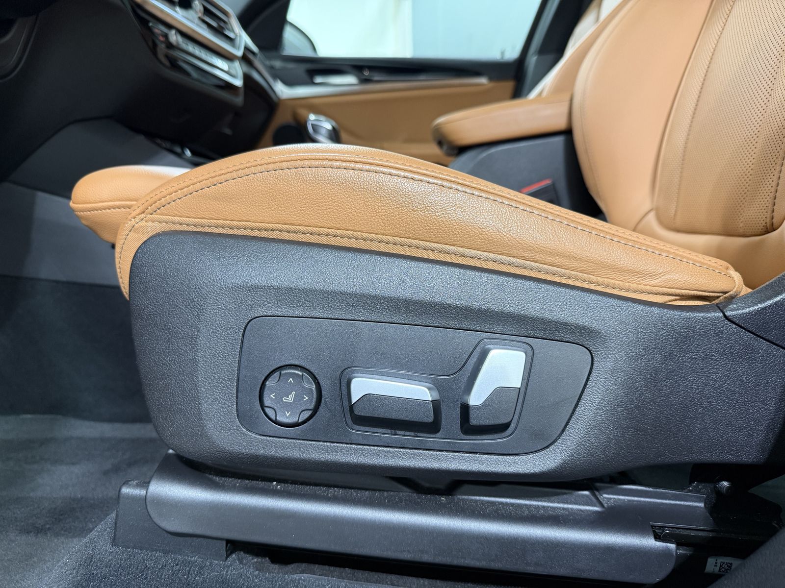 BMW X3 xDrive30e LC-Prof Pano HiFi RFK DA PA Memory foto 18