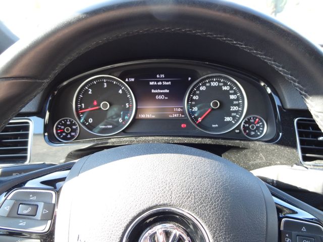 Fahrzeugabbildung Volkswagen Touareg V6 TDI/Xenon/Leder/Kam/Luft/2.Hd/AHK/Nav