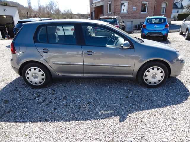 Fahrzeugabbildung Volkswagen Golf V Lim. Edition/TDI/Klima/105PS/3.Hand/