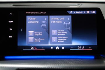 Fahrzeugverkauf 20 BMW X1 18 i sDrive M Sport Kamera Navi LED