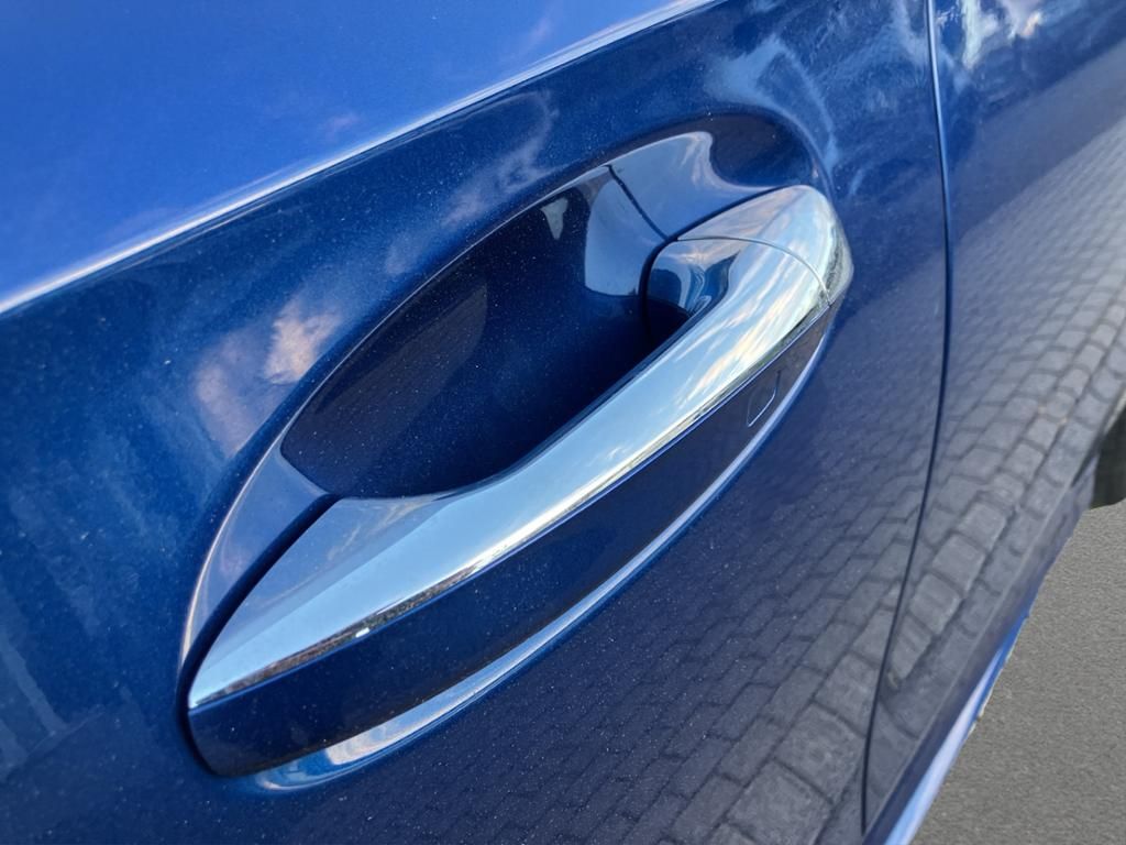 Fahrzeugabbildung Mercedes-Benz A 200 d Kompaktlimousine AMG Line*Night Paket