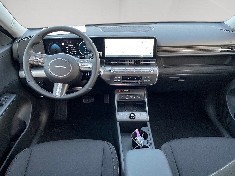 Fahrzeugabbildung Hyundai KONA Elektro 49kWh Trend Assistenz-Paket, el. He