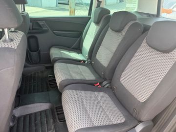 Volkswagen Sharan - 7