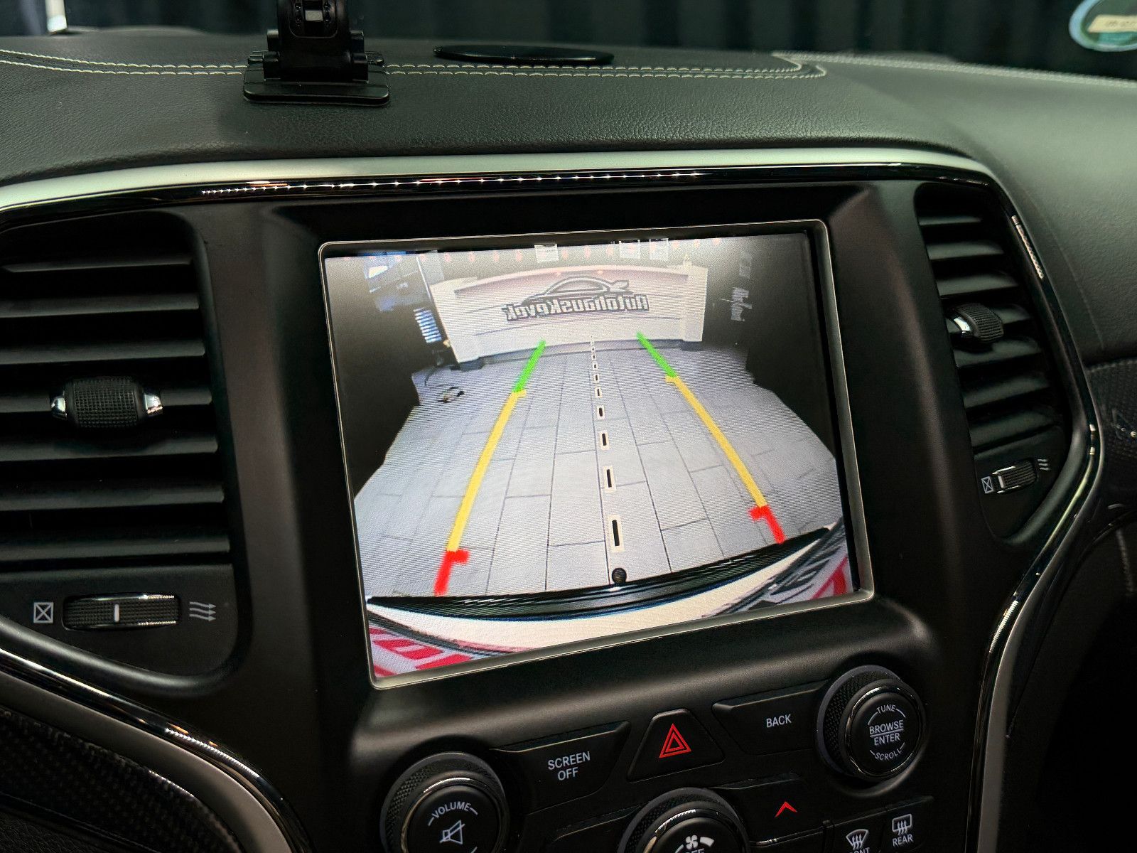 Fahrzeugabbildung Jeep Grand Cherokee 6.4 V8 HEMI SRT|H&K|D-FZG|