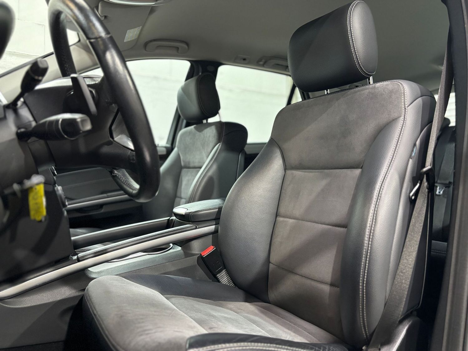 Fahrzeugabbildung Mercedes-Benz ML 350 4 Matic Sport#Luft#Xenon#AHK#Alcantara#Am