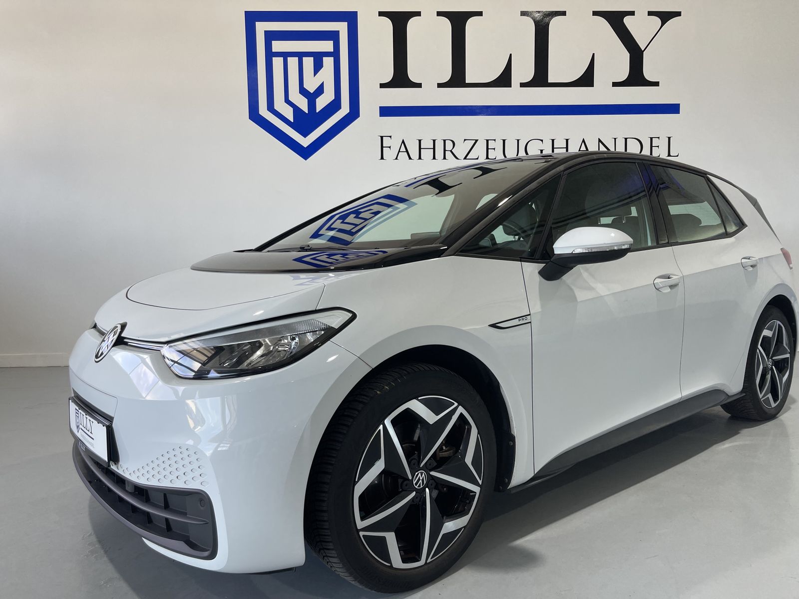 VW ID.3 Pro Performance 150 kW*LED*Cam*SHZ*19°Zoll*