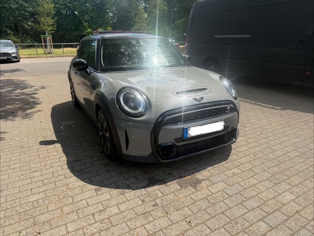 MINI Cooper S *top Ausstattung* *Leder* *Automatik*