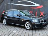 BMW 325 3 Touring 325i xDrive*Automatik*Volleder*Nav - BMW 325 in Frankfurt (Main)