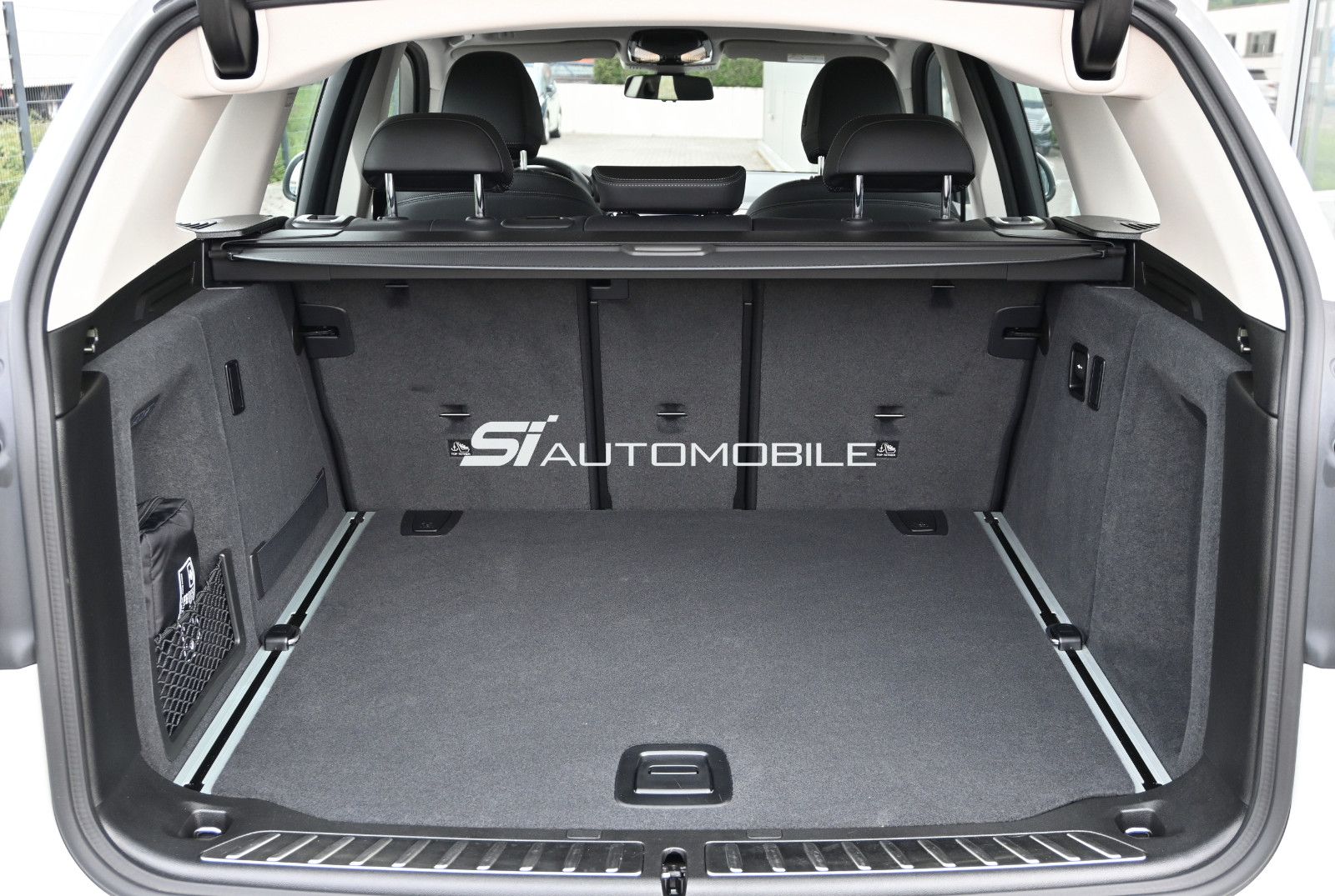 Fahrzeugabbildung BMW X3 xDr.30d °ACC°AHK°HUD°SITZKLIMA°STANDHEIZ°360°