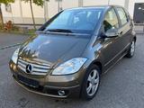 Mercedes-Benz A 160 CDI TÜV NEU/KLIMA/ALU/SHZ/PDC/TEILLEDER/ - Mercedes-Benz A-Klasse: 160 Cdi