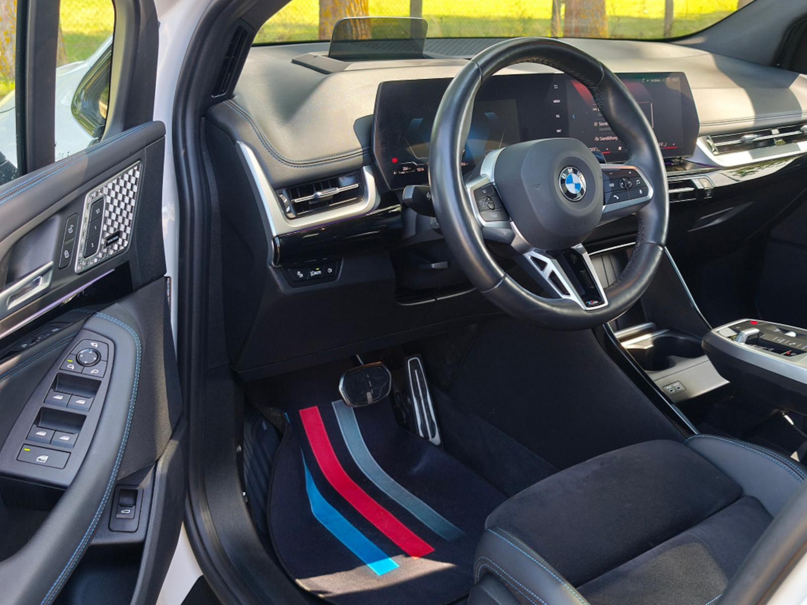 BMW 223 i xDrive*M-Sport*AHK*LED*Pano*Navi*Kamera*