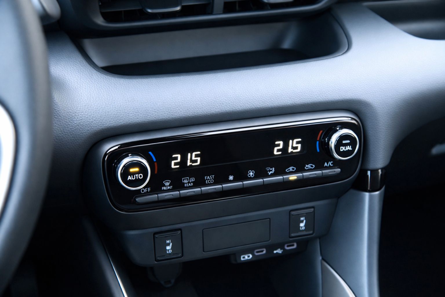 Mazda 2 Hybrid - Bild 8