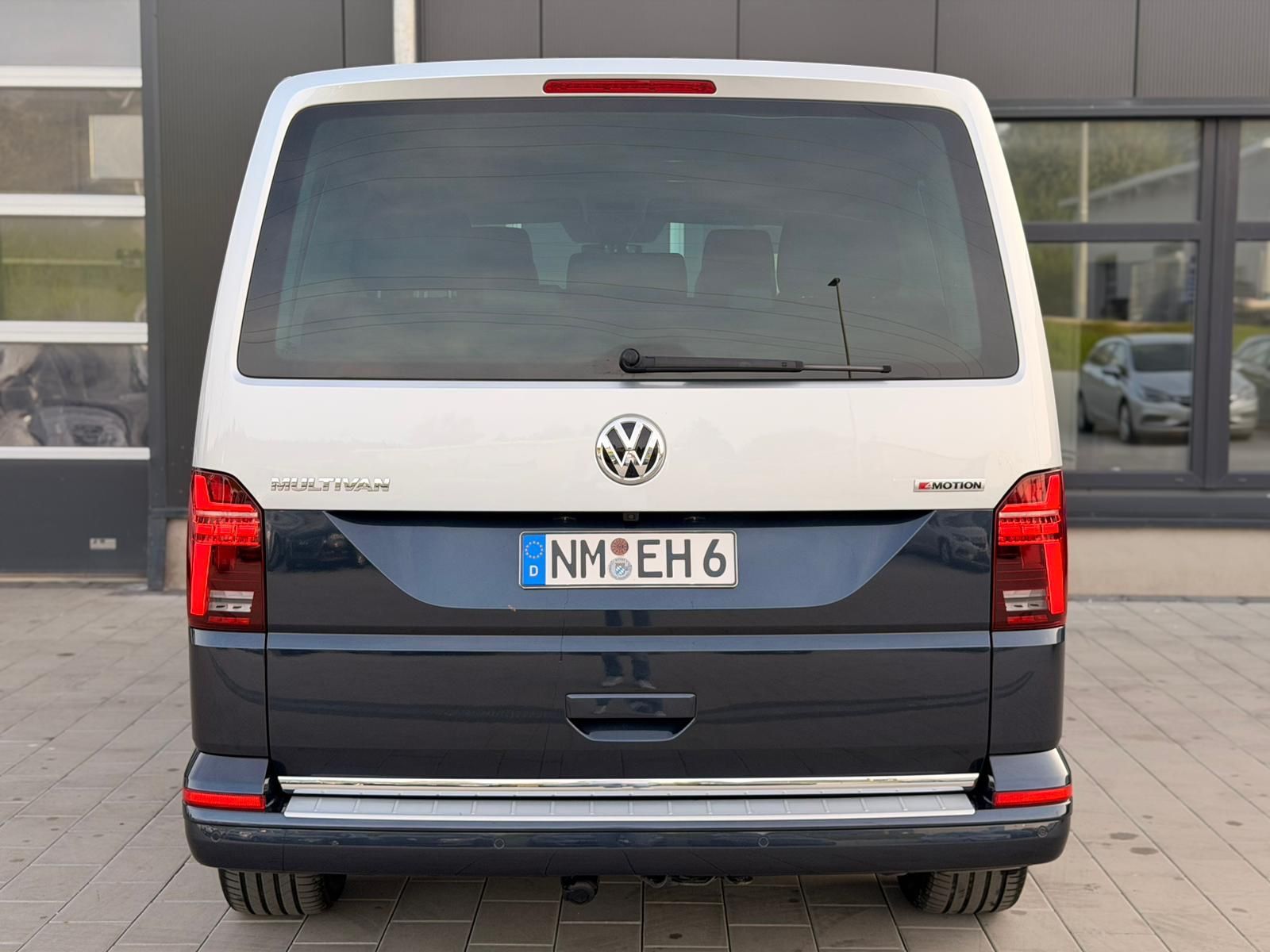 Volkswagen T6.1 Multivan Generation Six Virtual AHK Standh foto 4