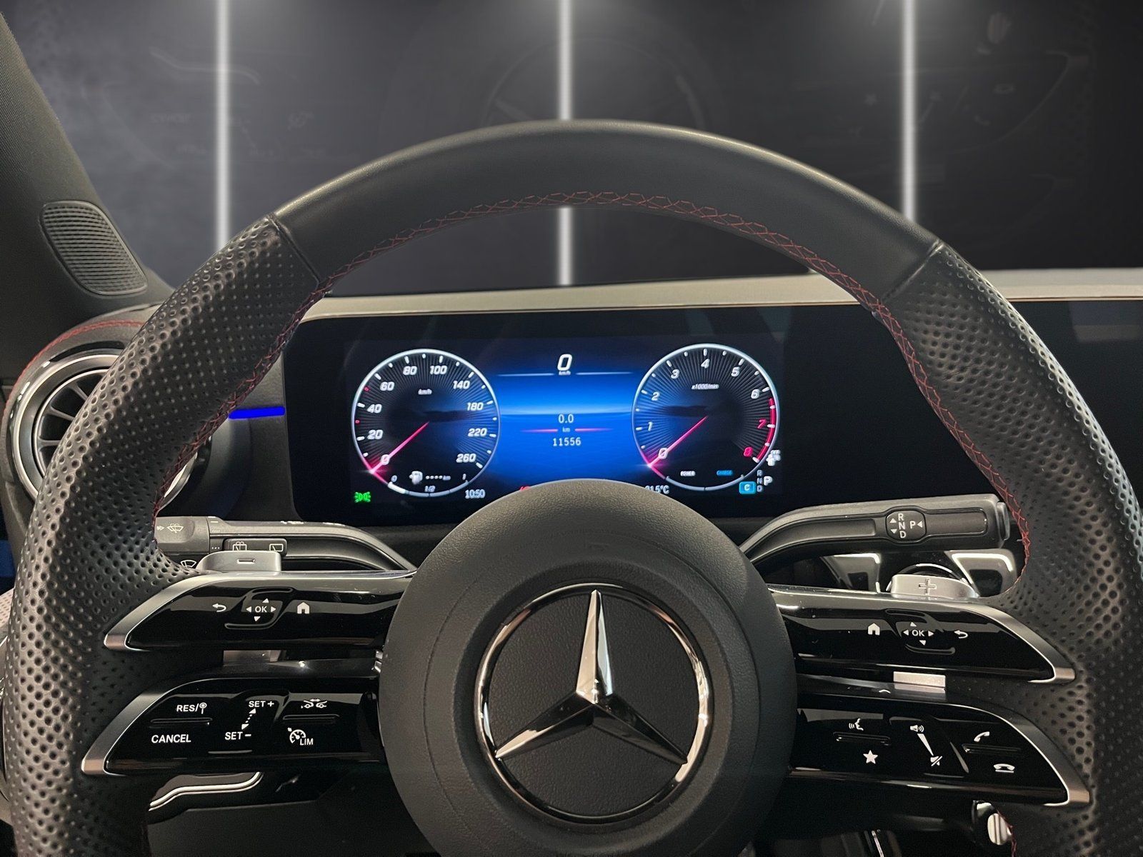 Fahrzeugabbildung Mercedes-Benz CLA 200 SB AMG*AHK*DAB*LED*Keyless*Winter-Paket