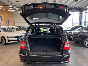 MYAUTOCENTER – Gebraucht- und Jahreswagen mit Werkstattservice in Pfaffenhofen Mercedes-Benz GLK 350 4Matic *Sport-Paket*Xenon*Navi*Klima*