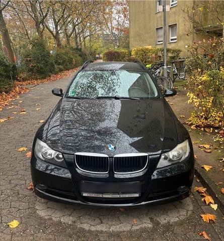 BMW  318i e91