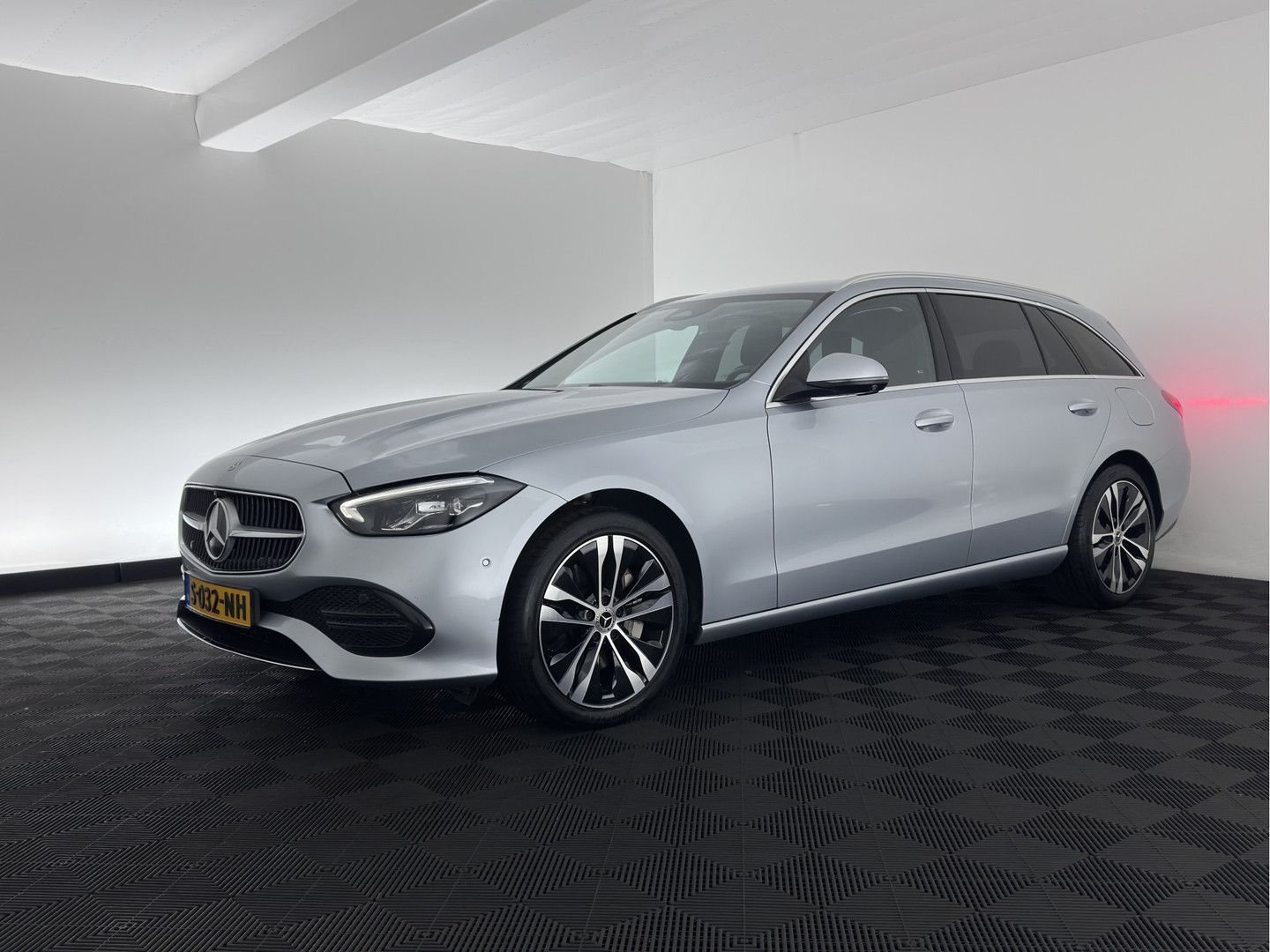 Mercedes-Benz C 300 Estate e Luxury Line (Plug-in) [3-Fase-11k imagem 3