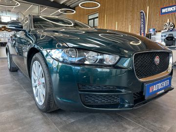 MYAUTOCENTER – Gebraucht- und Jahreswagen mit Werkstattservice in Pfaffenhofen Jaguar XE Pure *LED*Keyless*2-Zonen*Tempo*Navi*