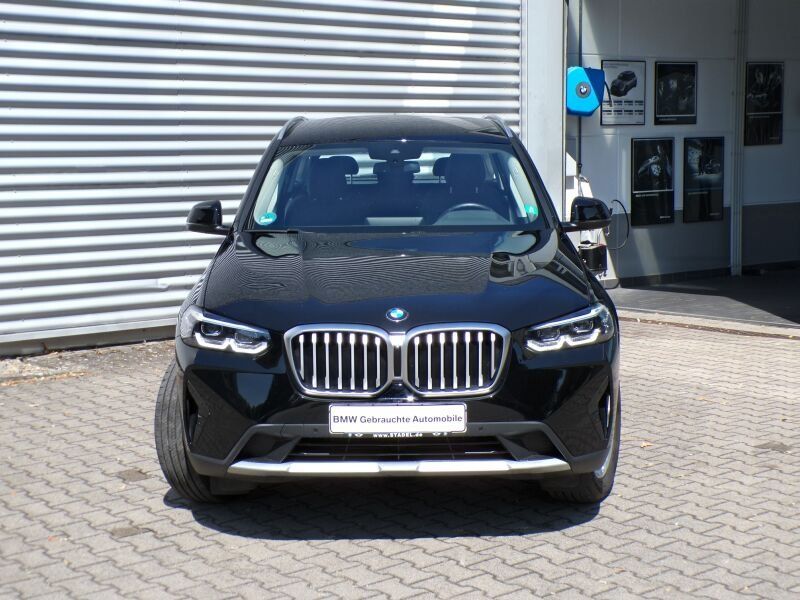BMW X3 xDrive20d LED Drive/ParkAssist Sportsitze LM foto 2