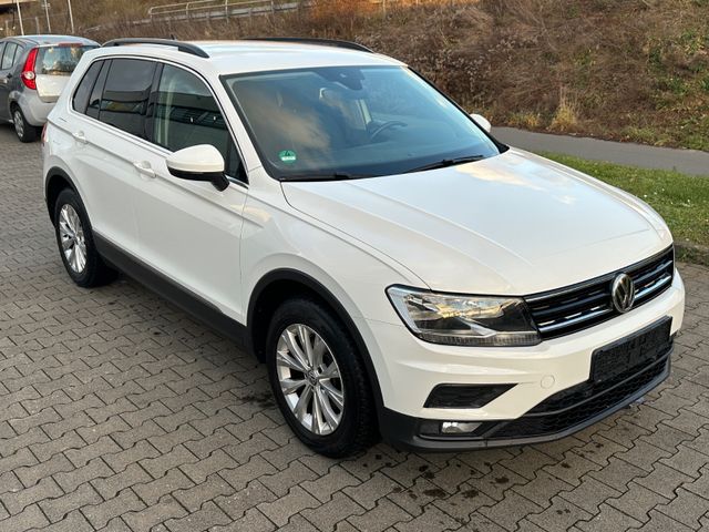 Volkswagen Tiguan Comfortline DSG~ACC~APPLE~NAVI~EU6