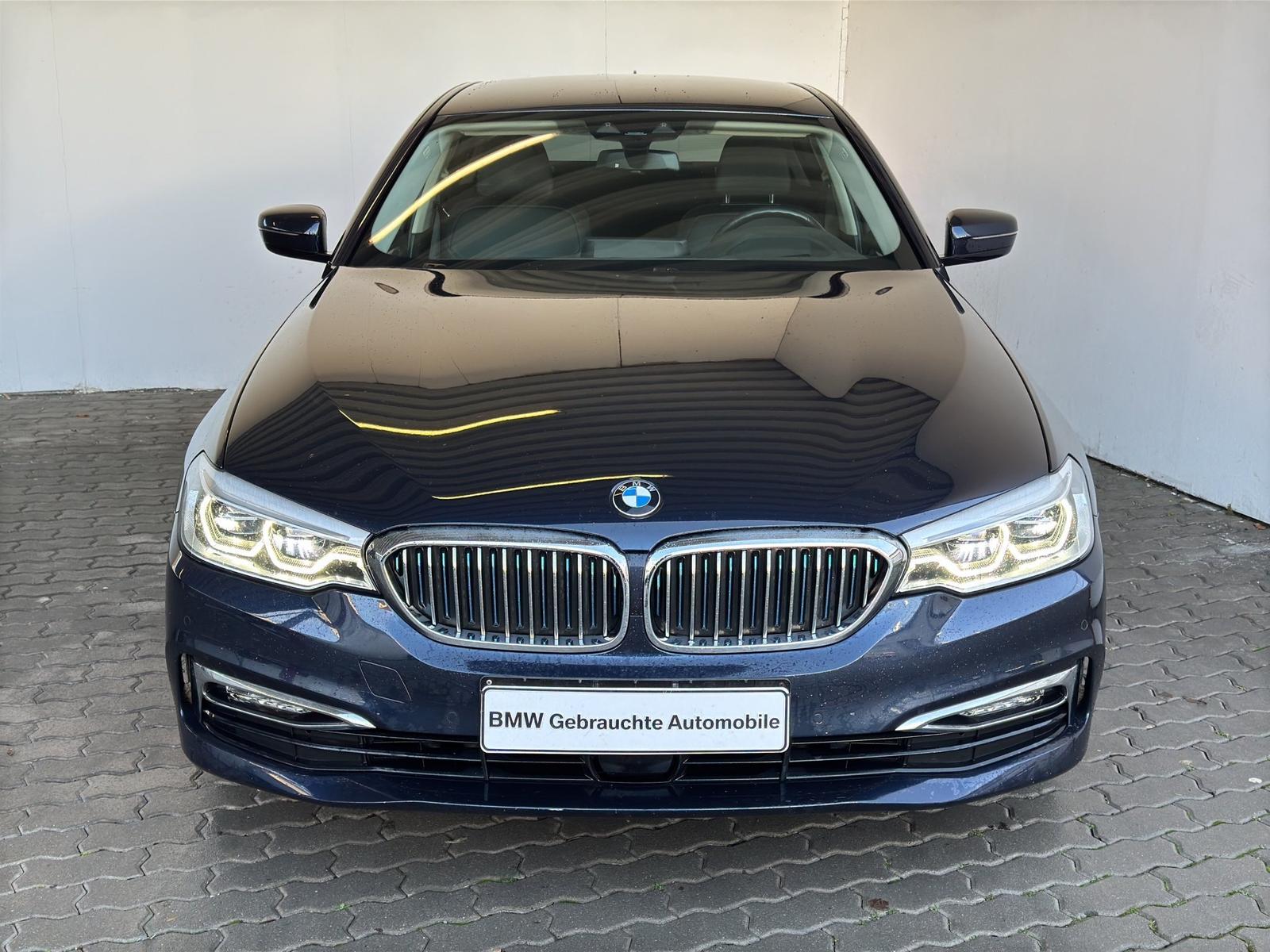 BMW 530e Lim. Luxury Line NaviProf.HUD.ACC.LED.ParkA