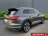 Volkswagen Touareg Atmosphere 4Motion eHybrid+LED+AHK+SHZ+P - Volkswagen Touareg Atmosphere mit Hybrid-Antrieb (Benzin/Elektro)