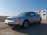 Audi A 6  2,4l. V6 - Audi A6 aus 2000: 2.4