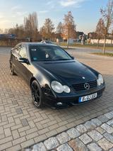 Mercedes-Benz Mercedes C200 Sportcoupe mit LPG Gasanlage - Mercedes-Benz C 200: Gas