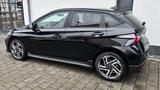 Hyundai i20 1.0 T-GDI N-Line (Navi,17",Kam.,SH,5 J.Gar) - Hyundai i20: Schwarz