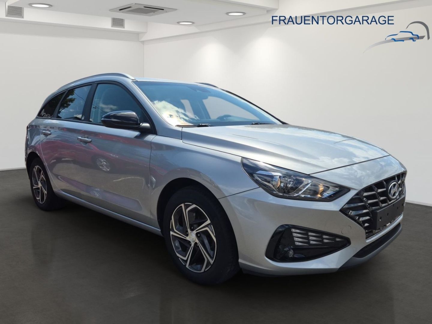 Fahrzeugabbildung Hyundai i30 cw Edition 30 Apple CarPlay Android Auto Meh
